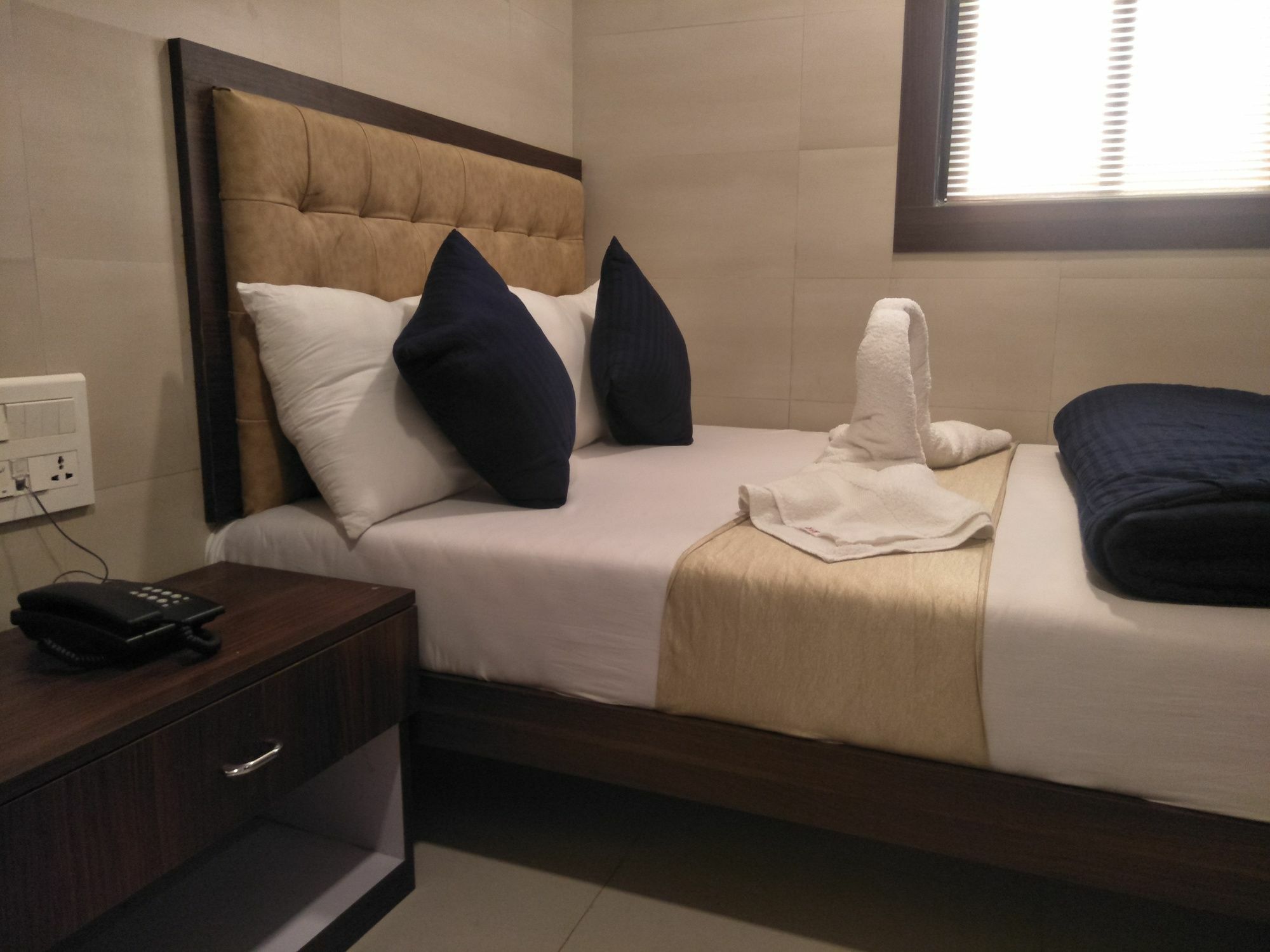 Hotel Avenue Residency Mumbai Dış mekan fotoğraf